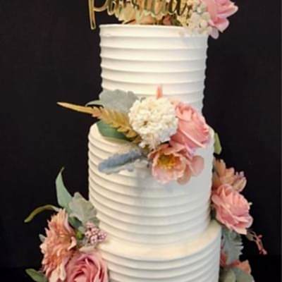 Wedding Cakes 21