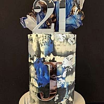 18th/21st Birthday Cakes 10