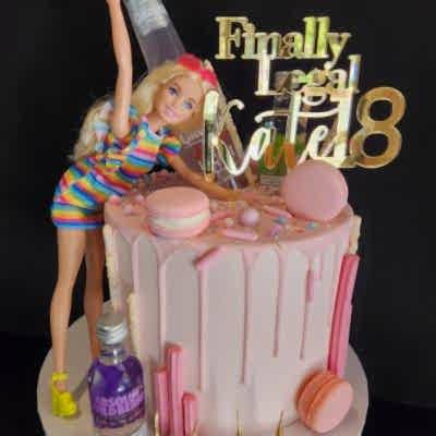 18th/21st Birthday Cakes 33