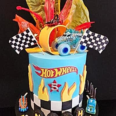 Childrens Birthday Cakes 61